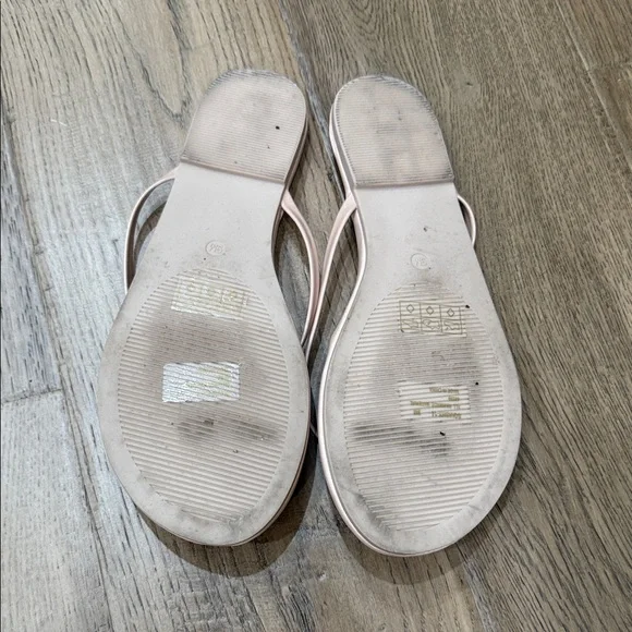BAMBOO Light Pink Sandals - Picture 5 of 5